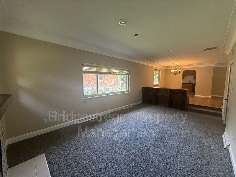 2708 Ater Dr - Photo 5 of 14