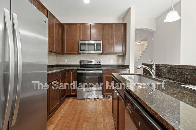 1034 Lexi Ct - Photo 6 of 16