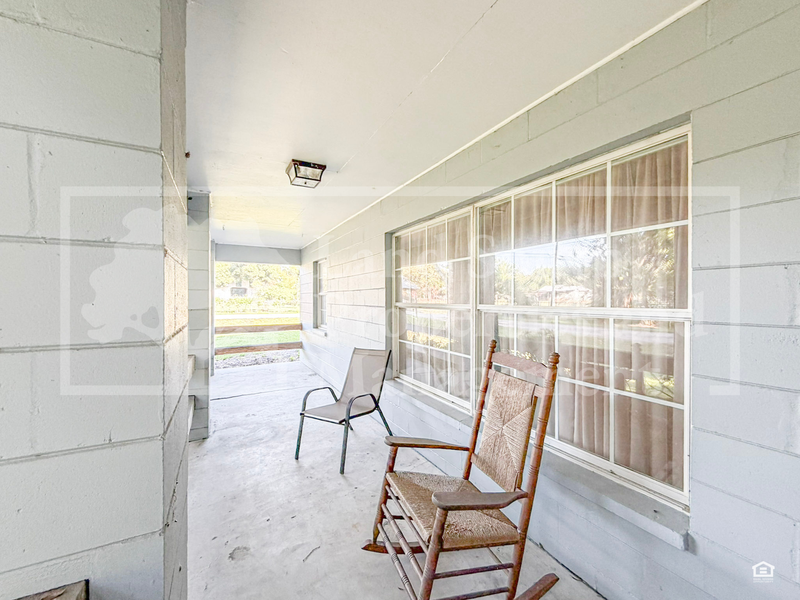 7935 Chase Rd - Photo 3 of 26
