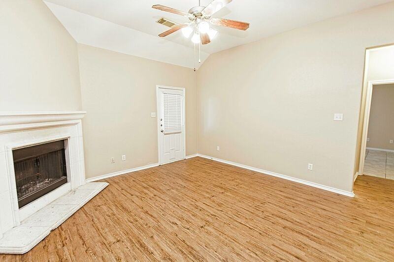 4009 Hidden Meadow Ct - Photo 3 of 48