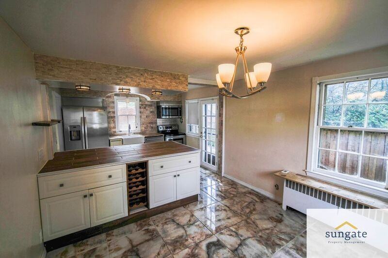 7023 Deerfield Rd - Photo 7 of 26