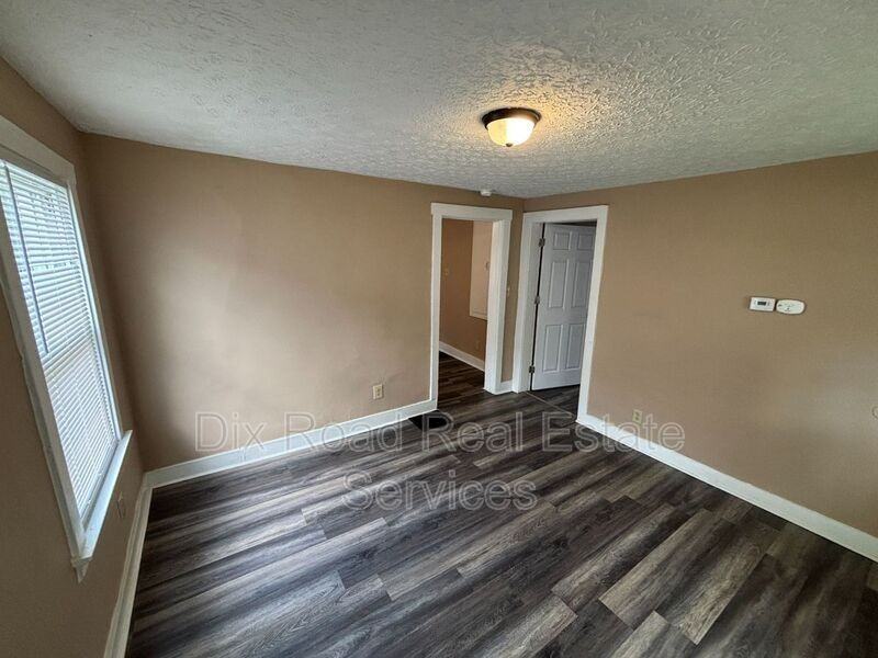 1211 Franklin St - Photo 7 of 22