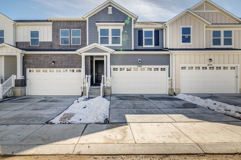 981 W Coral Charm Way #1 - Photo 3 of 24