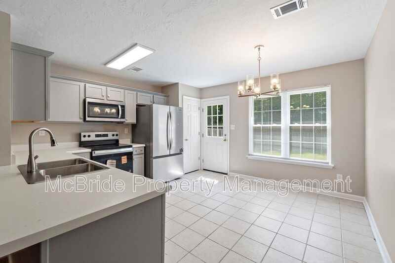 2908 Carey Ct - Photo 5 of 20