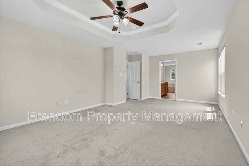 7629 Hamelin Ln - Photo 4 of 50