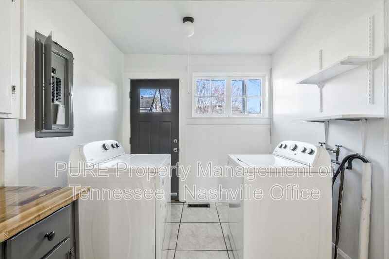 1309 Jones St - Photo 6 of 23