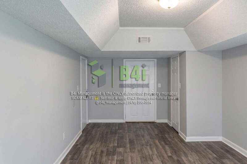 133 Short St - Photo 3 of 12