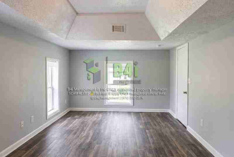 133 Short St - Photo 4 of 12
