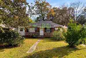 featured image of 904 Harbison Dr