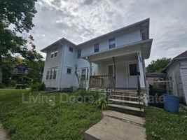 featured image of 2135 Garfield St