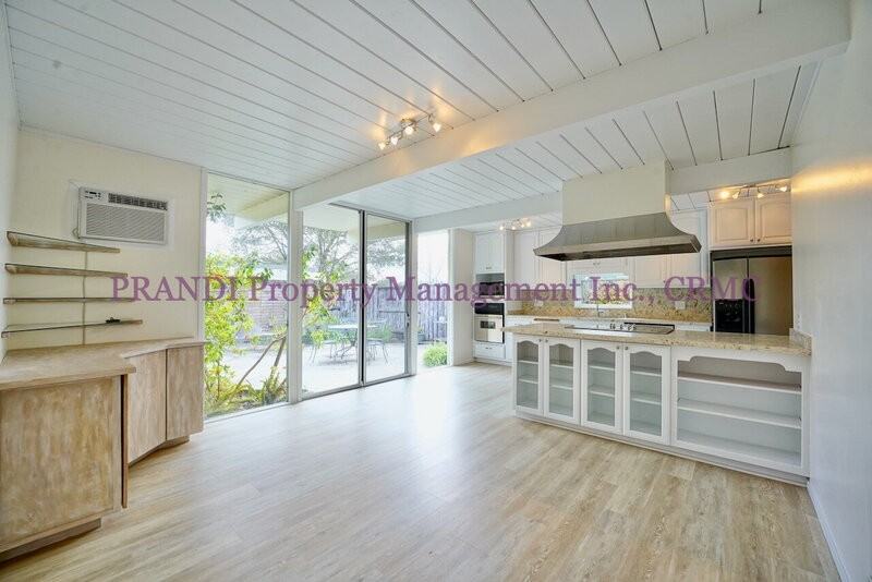 1309 Idylberry Rd - Photo 7 of 32