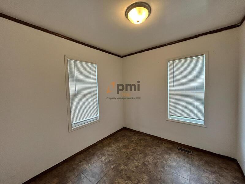 207 N Woodland Ave - Photo 5 of 15