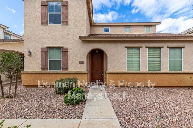 4262 E Carla Vista Dr - Photo 3 of 37