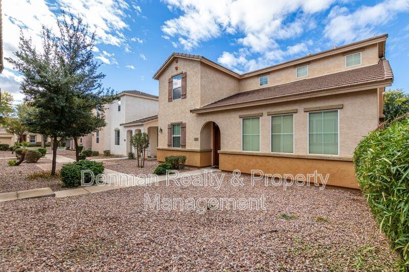 4262 E Carla Vista Dr - Photo 6 of 37