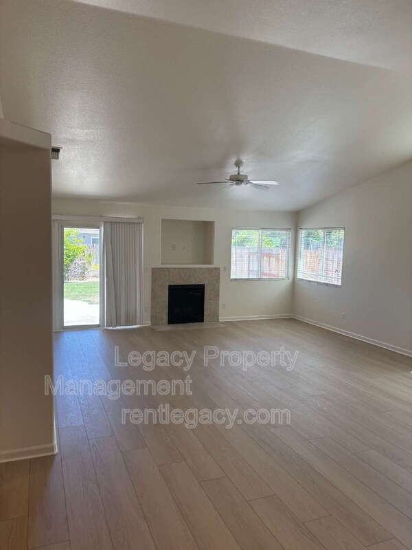 9829 Lucca Way - Photo 2 of 22