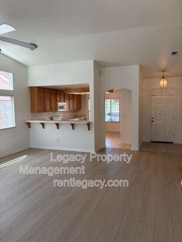 9829 Lucca Way - Photo 3 of 22