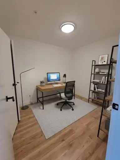 2502 16a St Sw #102 - Photo 3 of 8