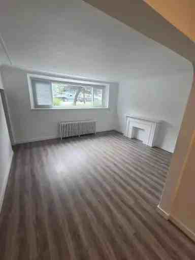3755 Cambie St #1 - Photo 2 of 13