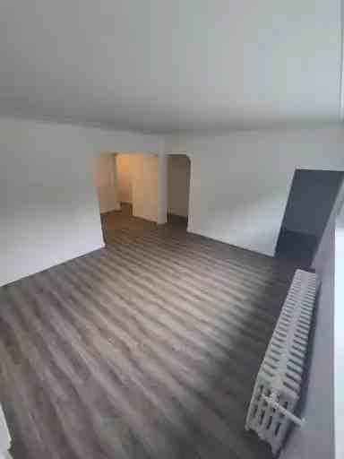 3755 Cambie St #1 - Photo 5 of 13