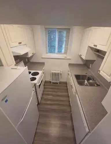 3755 Cambie St #1 - Photo 6 of 13