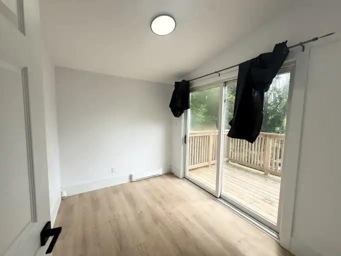 15 Foster St #1 - Photo 2 of 10