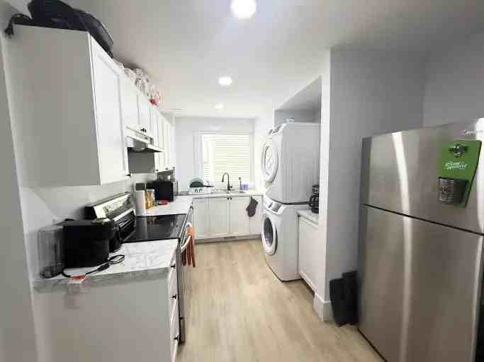 15 Foster St #1 - Photo 3 of 10