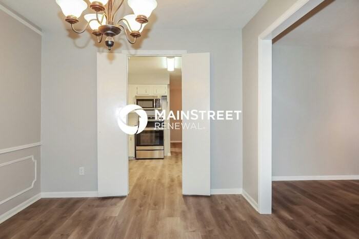 25414 Foxbriar Ln - Photo 5 of 16