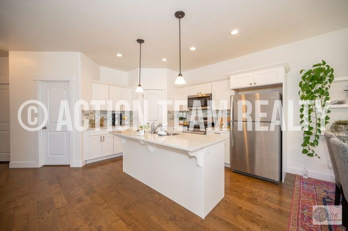 1729 N 3720 W - Photo 6 of 35