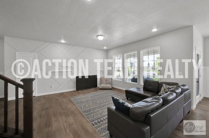 5167 W Dock St - Photo 7 of 39