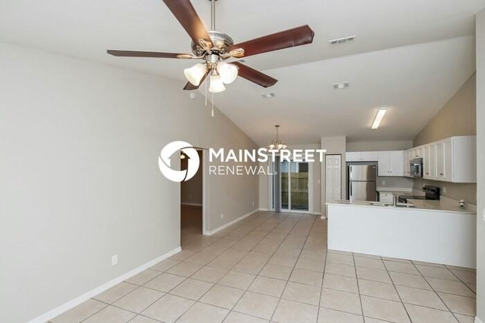 1336 21st Ave Sw - Photo 4 of 16