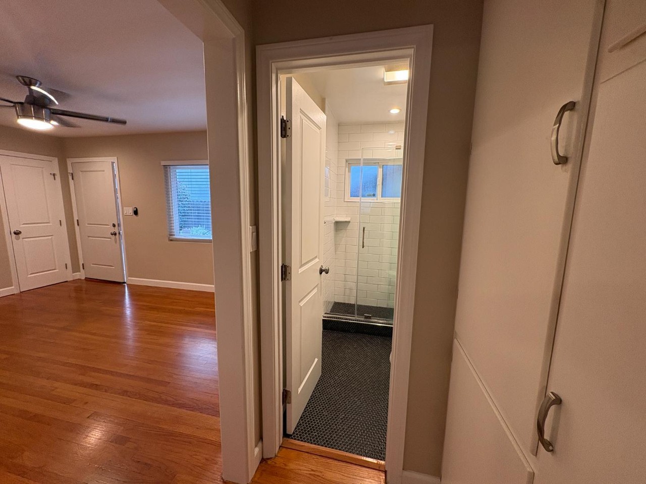 4721 Choctaw Dr - Photo 3 of 11