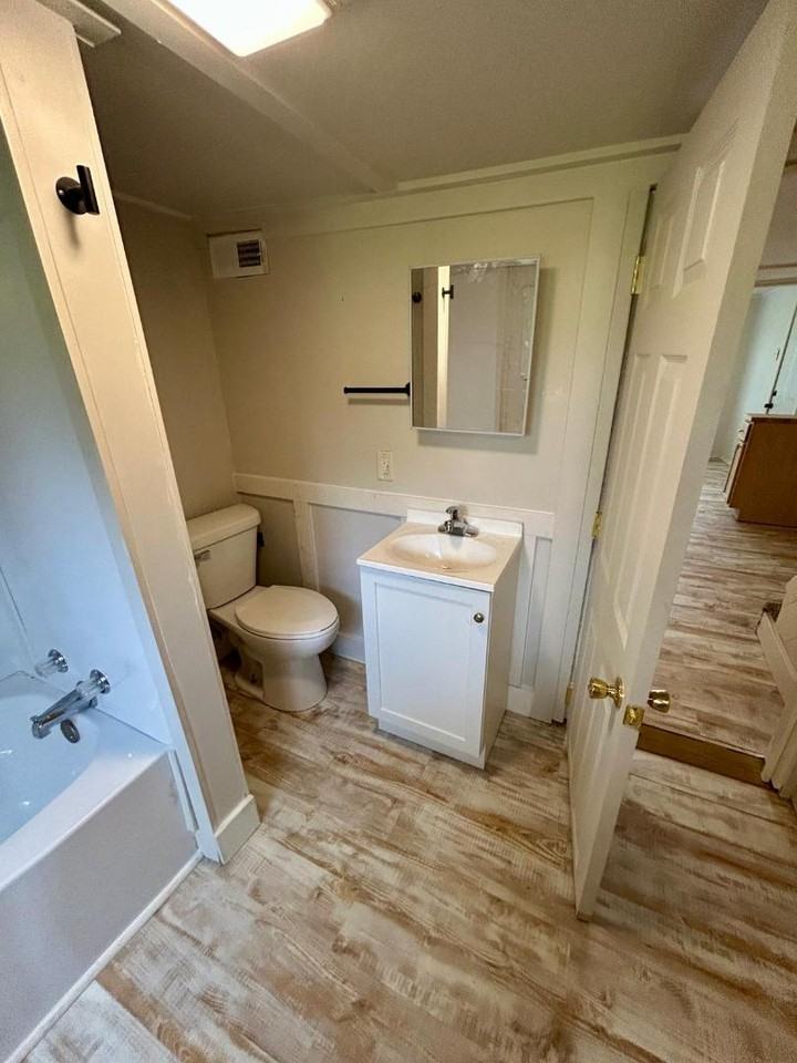 525-525 1/2 Mill St - Photo 4 of 30