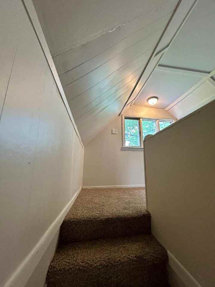 525-525 1/2 Mill St - Photo 5 of 30