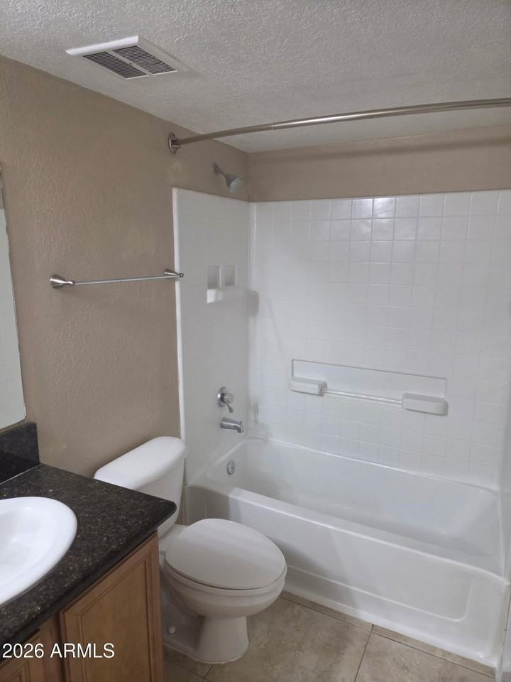 1241 N 48th St #201 - Photo 6 of 12