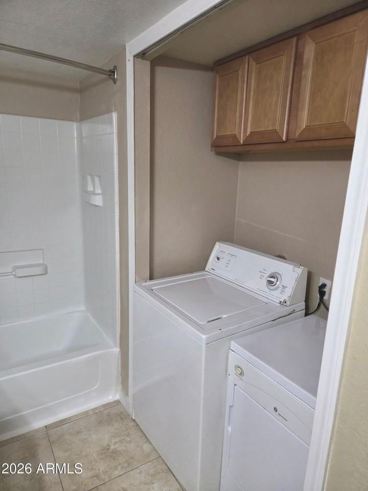 1241 N 48th St #201 - Photo 7 of 12