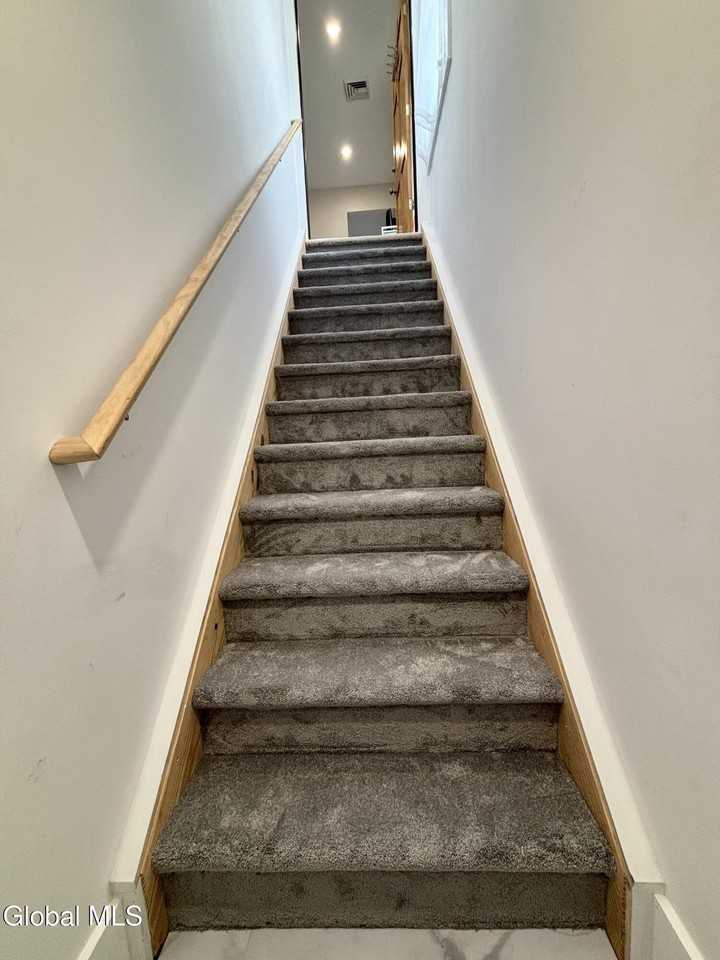130 Woodlawn Ave #2 - Photo 2 of 22