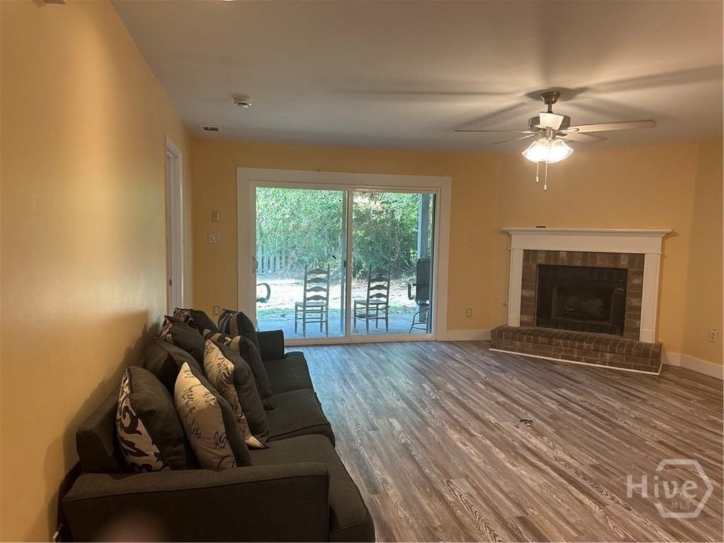 300 Hampton St #12 - Photo 5 of 10