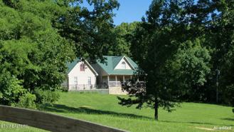 3527 Fox Creek Rd - Photo 1 of 1