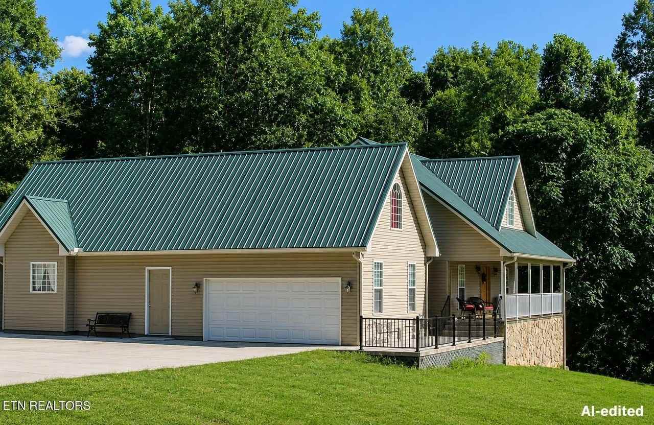 3527 Fox Creek Rd - Photo 2 of 29