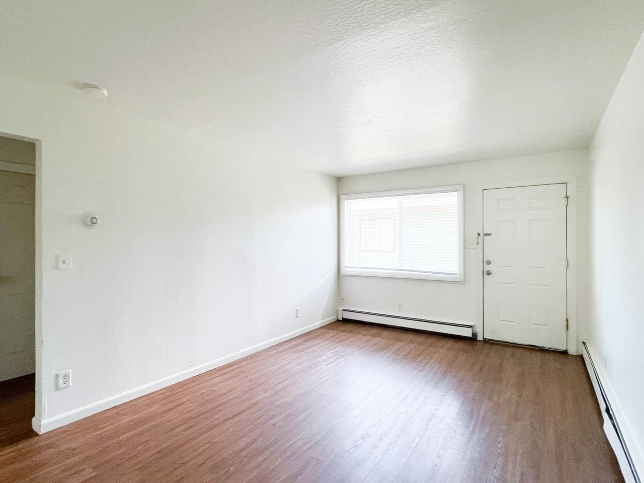 1025 E 10th Ave #11 - Photo 2 of 12