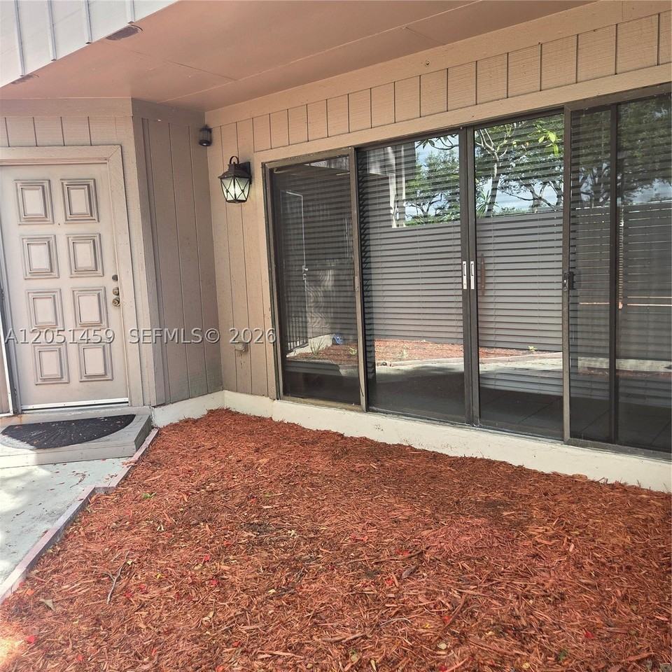 7412 Sw 105th Pl #0 - Photo 6 of 19