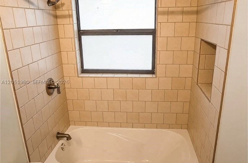 400 Valencia Ave #0
