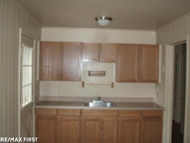 23104 Brittany Ave - Photo 4 of 12