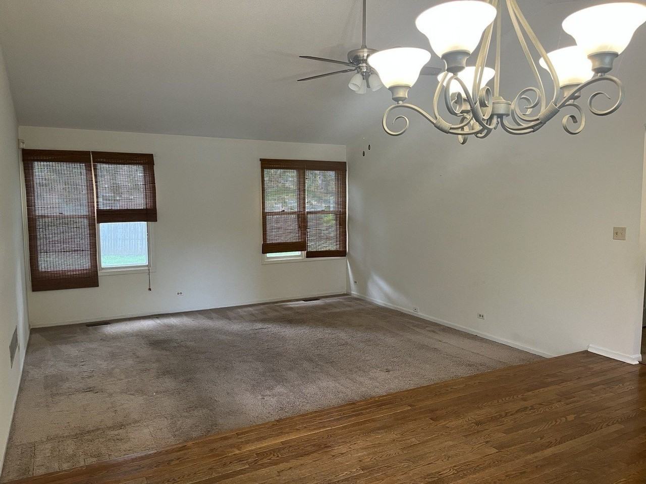 821 Brentwood Dr - Photo 2 of 11