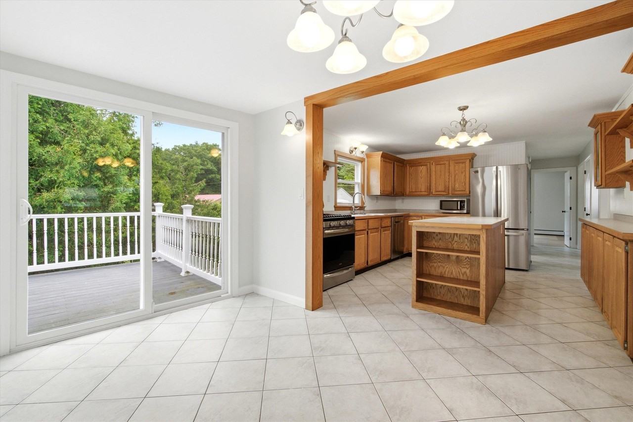 12 Bryant Rd - Photo 6 of 41