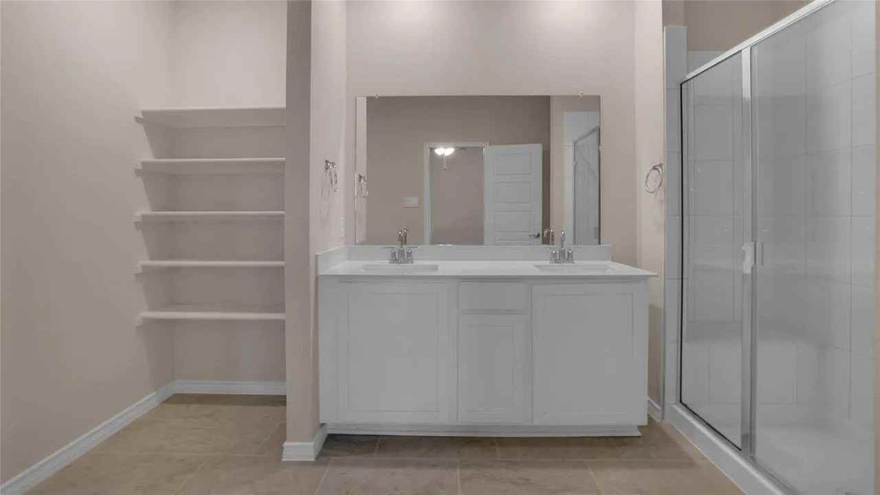 9204 Cessna Ave - Photo 7 of 21