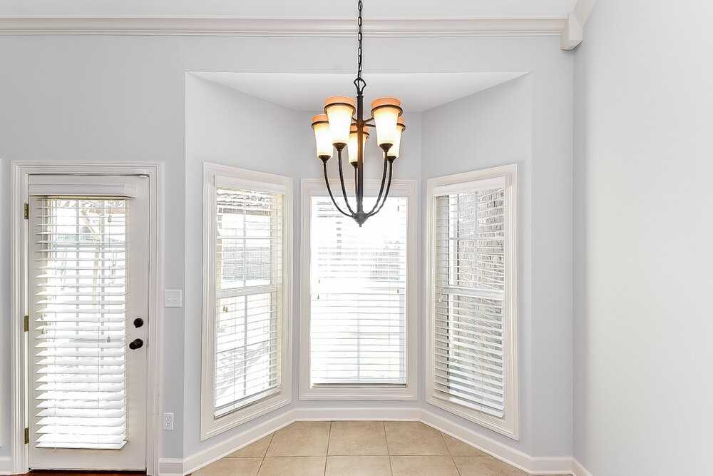 4378 Bloombury St - Photo 6 of 17