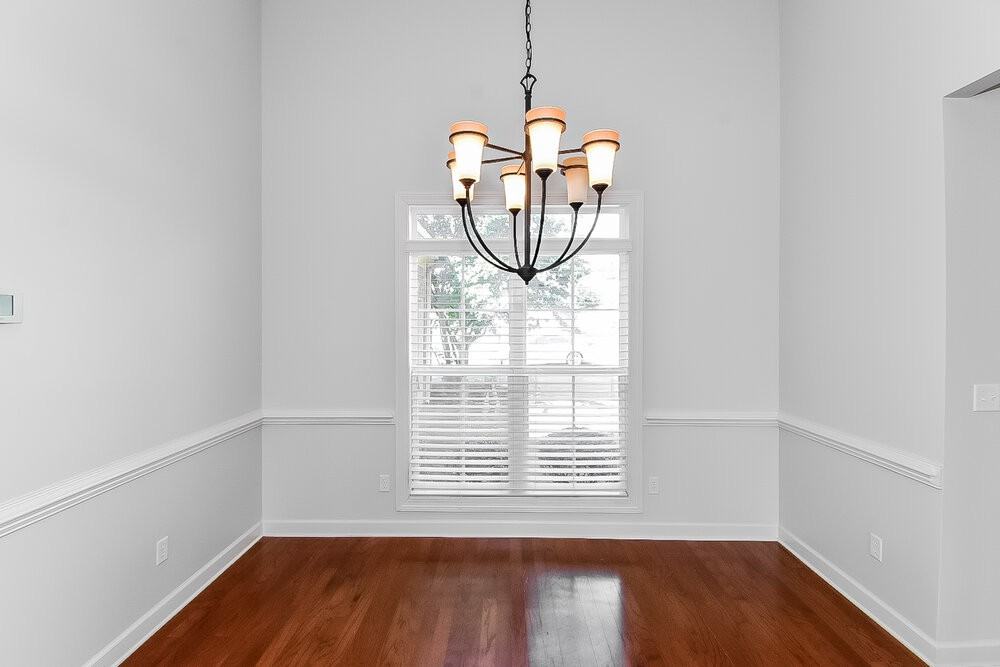 4378 Bloombury St - Photo 7 of 17