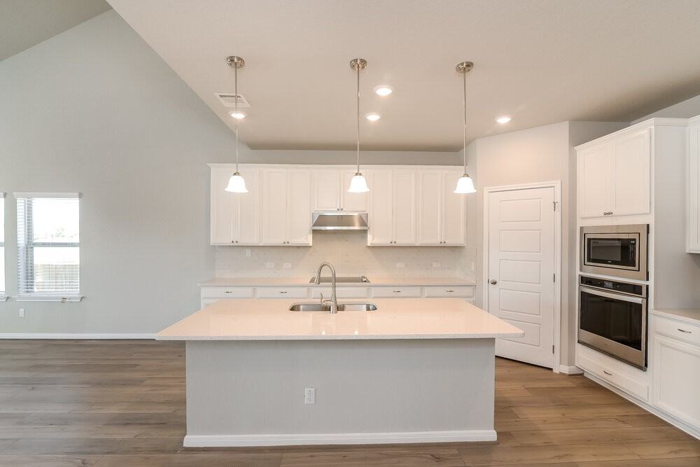 304 Shelton Pass - Photo 6 of 17