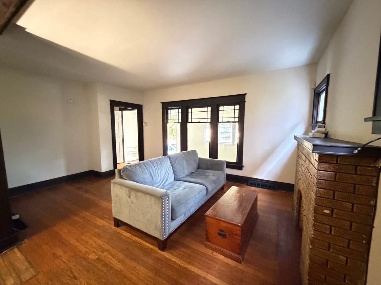 99 Custer St #1 - Photo 3 of 27